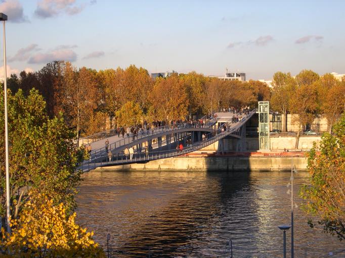  Passerelle piétonnière